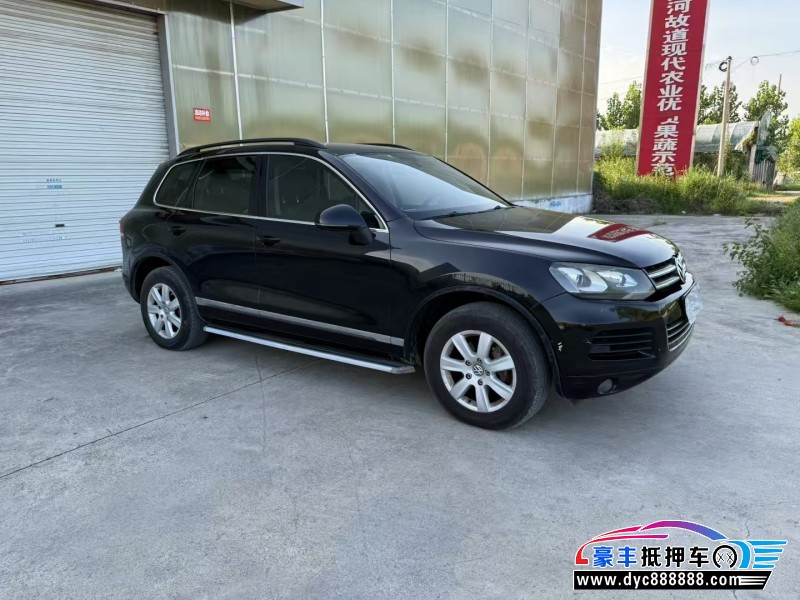 14年大众途锐SUV抵押车出售
