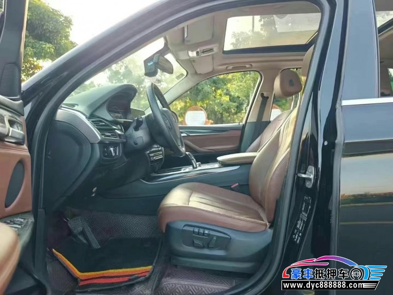 18年宝马X5轿车抵押车出售