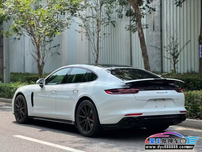 18年保时捷卡宴轿车抵押车出售