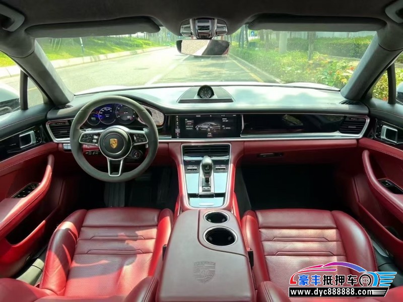 18年保时捷卡宴轿车抵押车出售