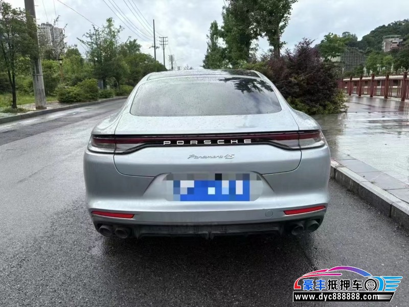 21年保时捷帕纳梅拉轿车抵押车出售