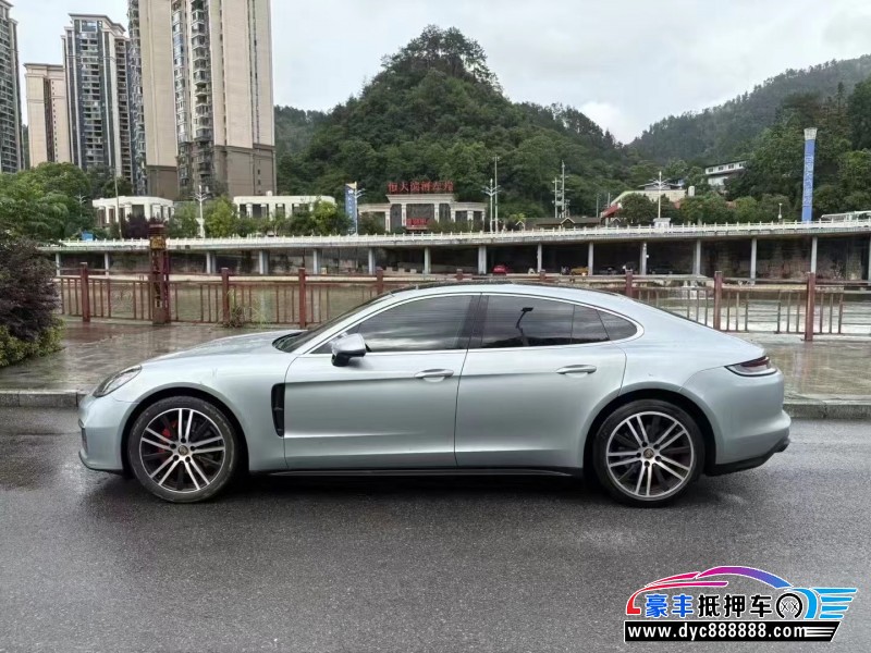 21年保时捷帕纳梅拉轿车抵押车出售