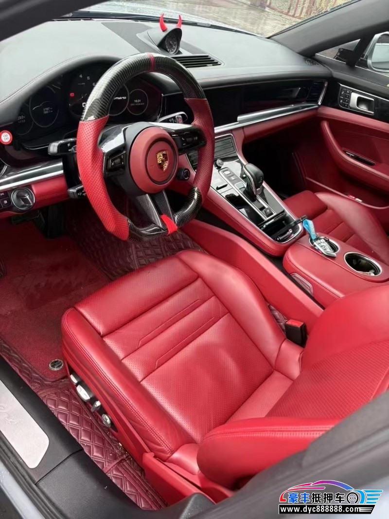 21年保时捷帕纳梅拉轿车抵押车出售