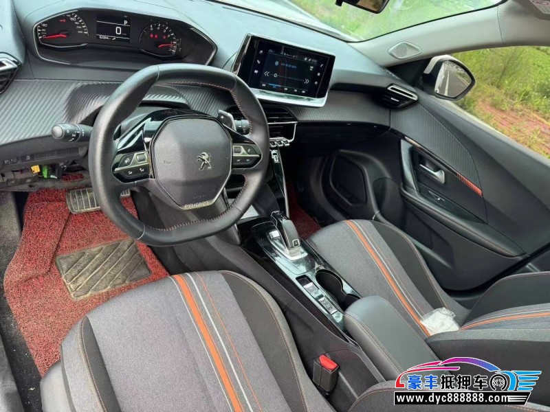 21年标致2008轿车抵押车出售