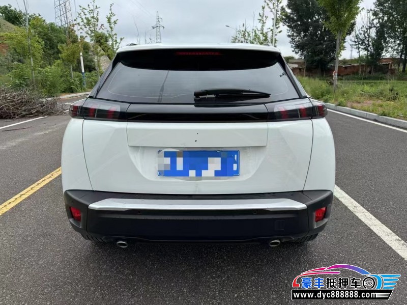 21年标致2008轿车抵押车出售