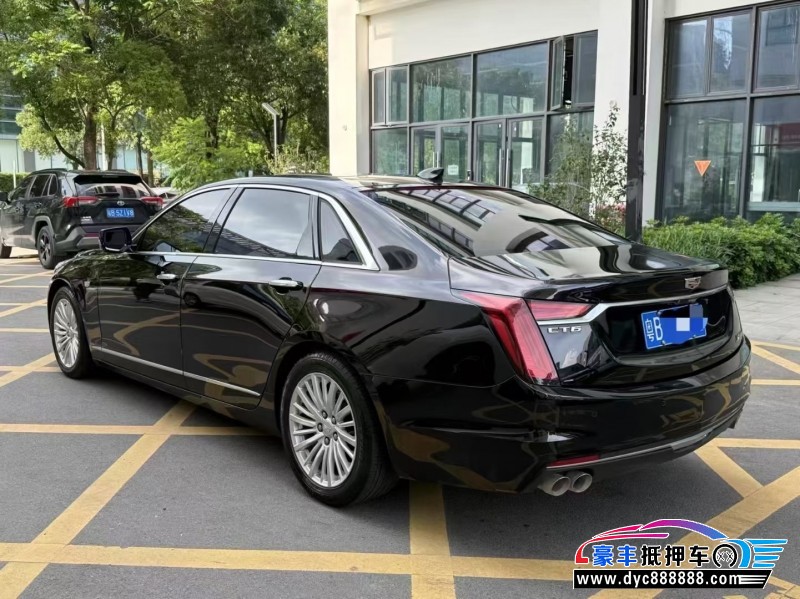 21年凯迪拉克CT6轿车抵押车出售