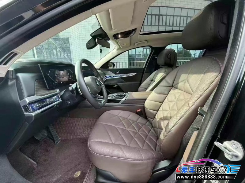 24年宝马7系轿车抵押车出售