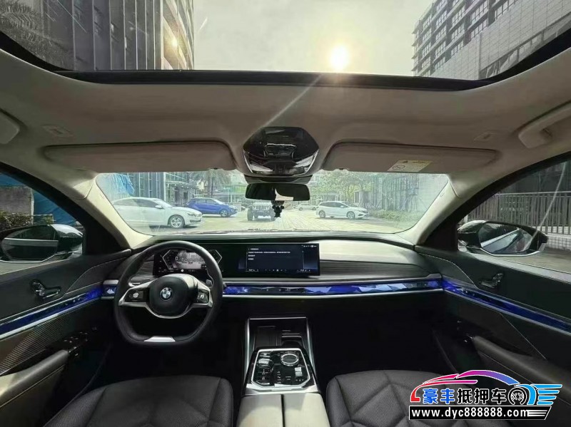 24年宝马7系轿车抵押车出售