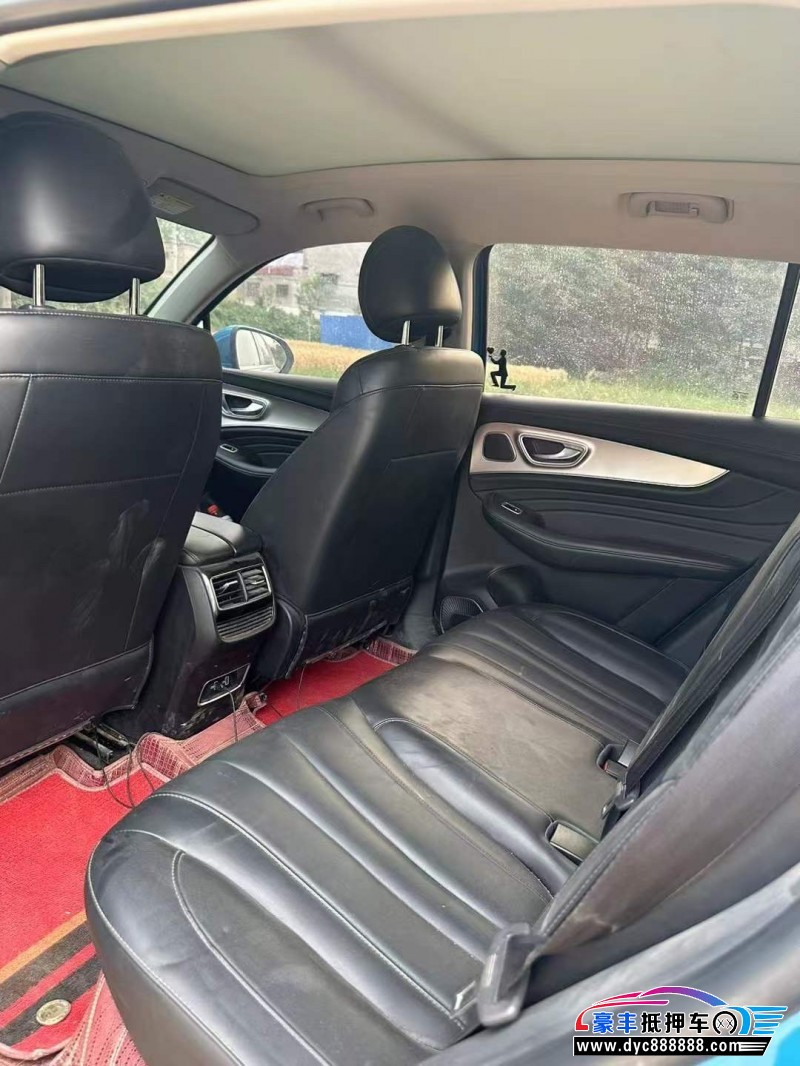 22年荣威RX5SUV抵押车出售