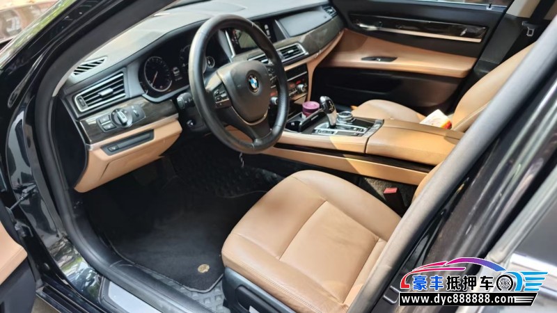 15年宝马7系轿车抵押车出售