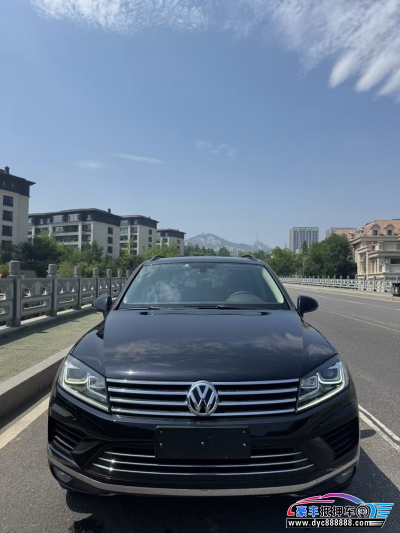 17年大众途锐SUV抵押车出售