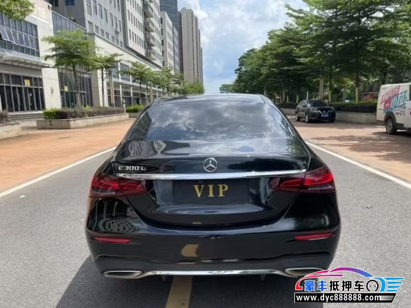 21年奔驰E轿车抵押车出售