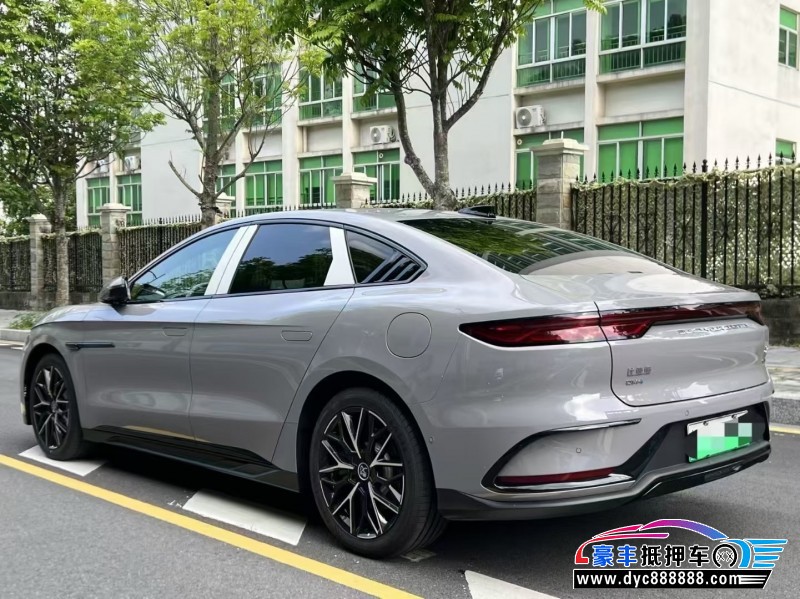 25年比亚迪汉轿车抵押车出售