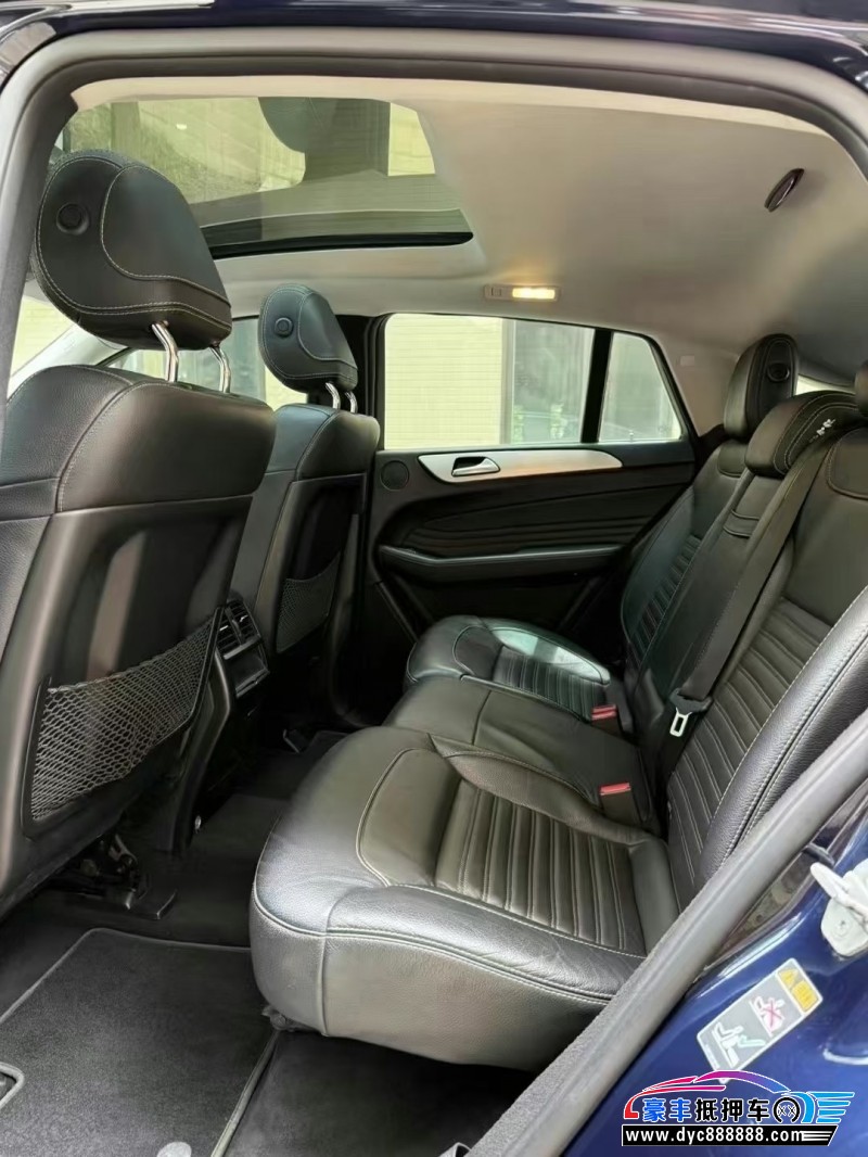 18年奔驰GLE轿车抵押车出售