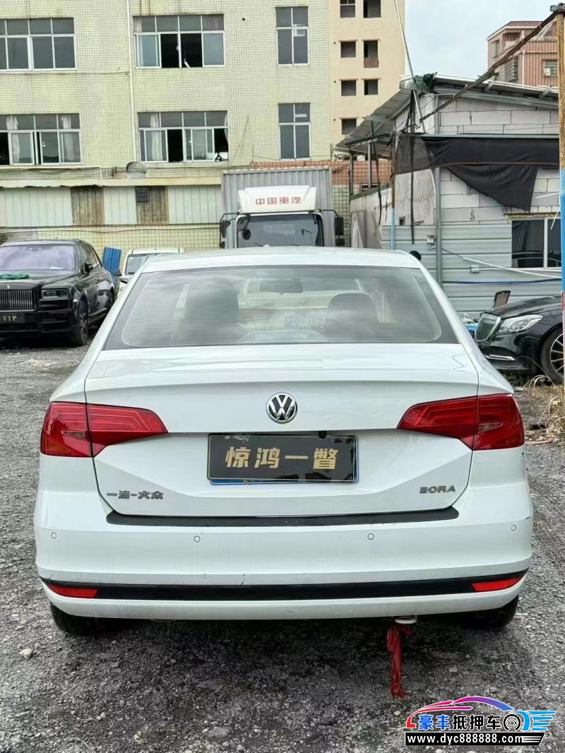21年大众宝来轿车抵押车出售