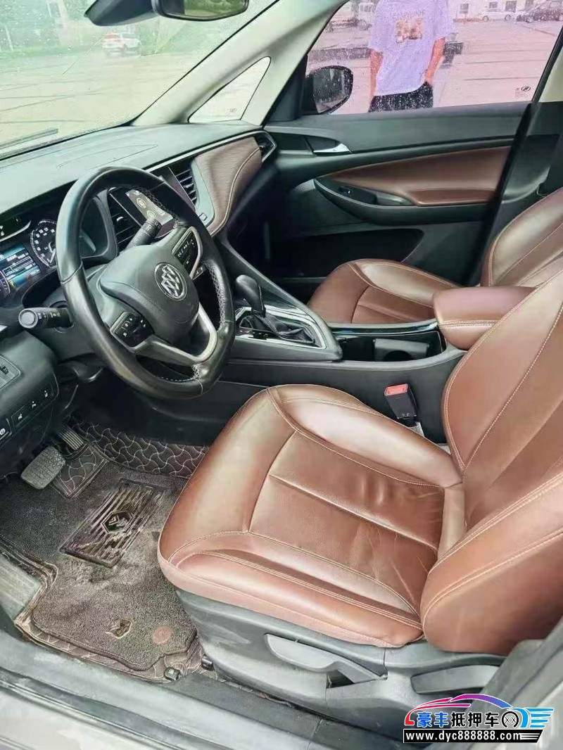 18年别克别克GL6轿车抵押车出售