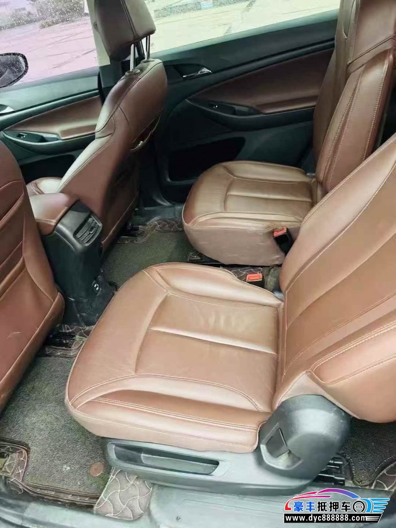 18年别克别克GL6轿车抵押车出售