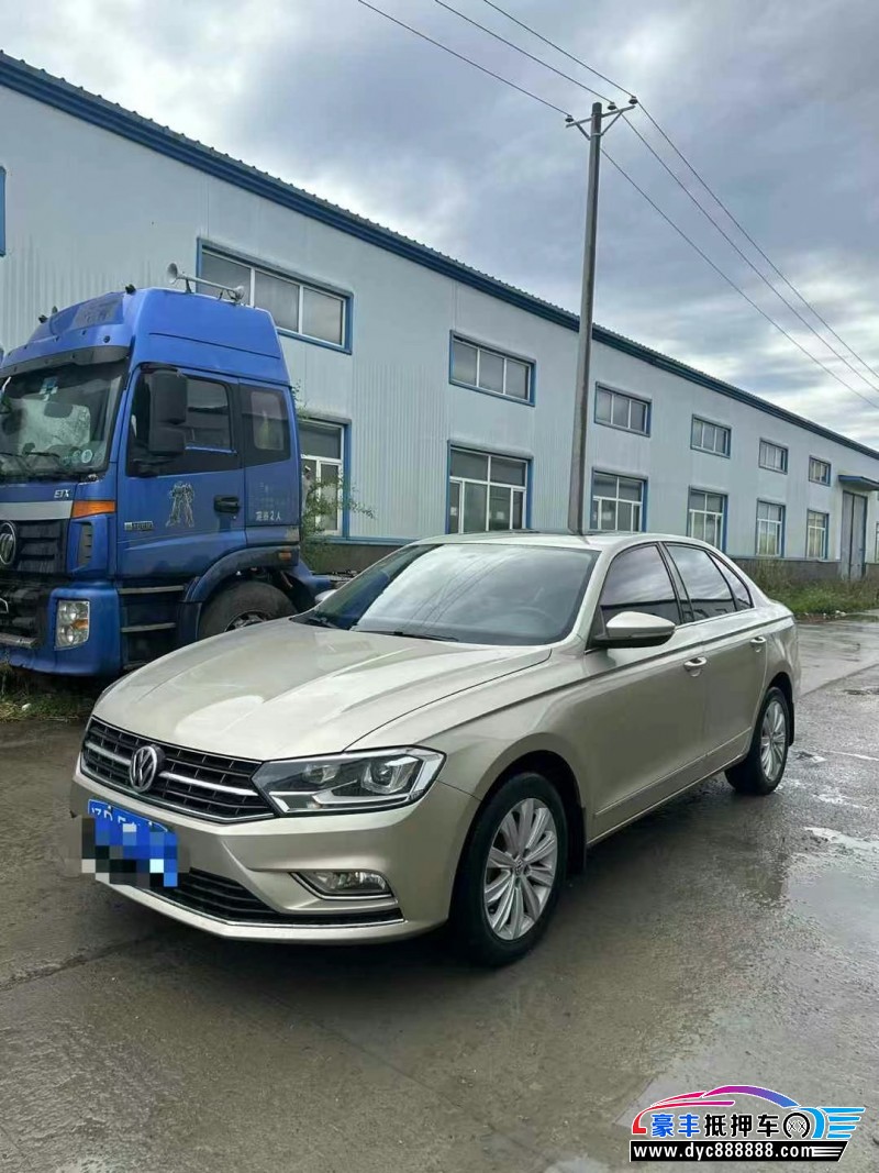 18年大众宝来轿车抵押车出售