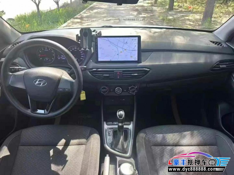 20年现代悦动轿车抵押车出售