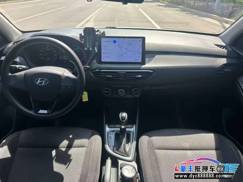 20年现代悦动轿车抵押车出售