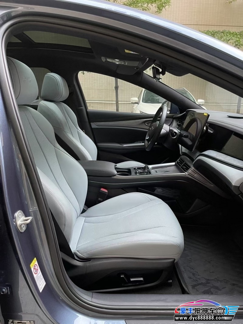 24年比亚迪海豹轿车抵押车出售