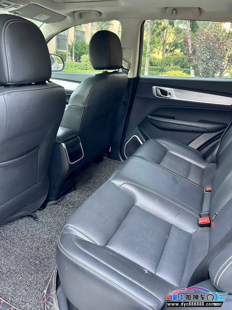 19年吉利远景X6轿车抵押车出售