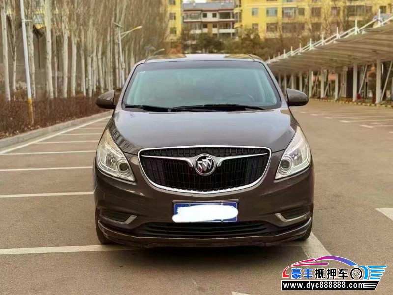 抵押车出售18年别克GL8轿车