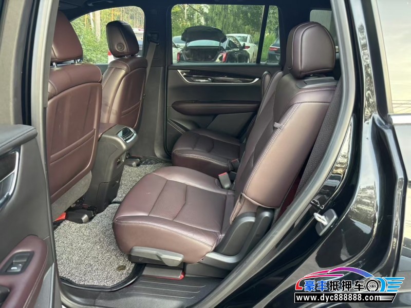 20年凯迪拉克xt6轿车抵押车出售