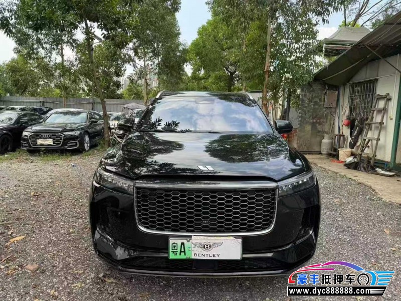 21年理想ONE轿车抵押车出售