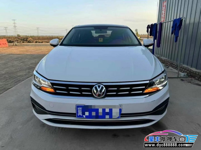 抵押车出售19年大众凌渡轿车