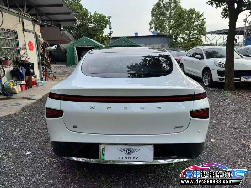 21年小鹏汽车P7轿车抵押车出售