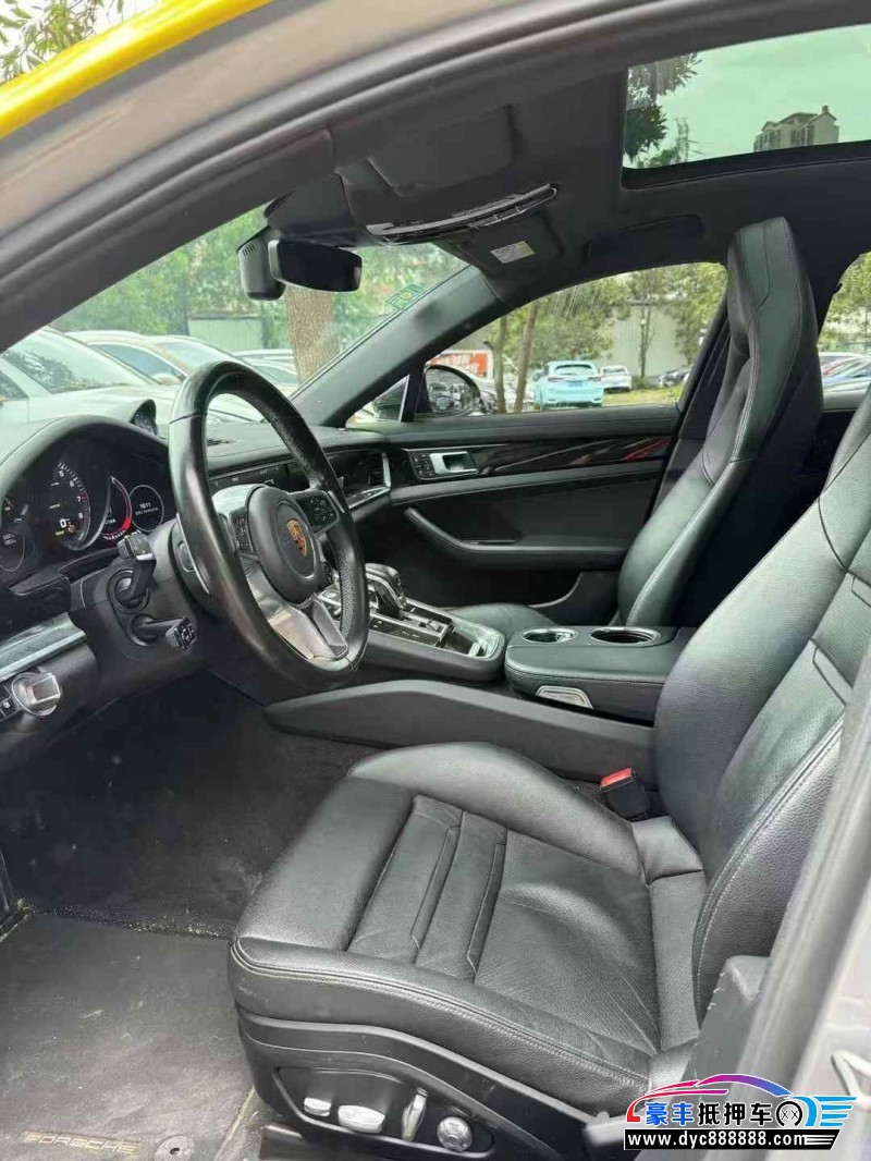 19年保时捷帕纳梅拉轿车抵押车出售