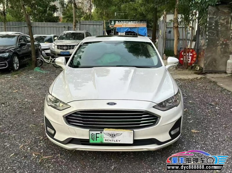 20年福特蒙迪欧轿车抵押车出售