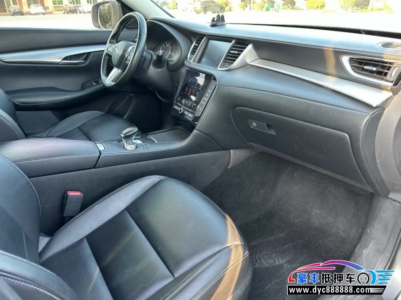 20年英菲尼迪QX50轿车抵押车出售