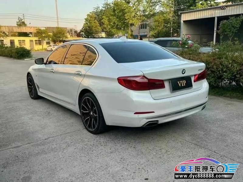 18年宝马5系轿车抵押车出售
