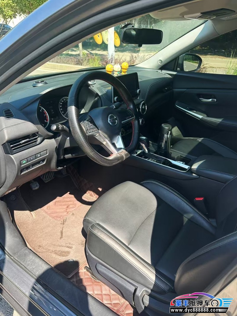 19年日产轩逸轿车抵押车出售