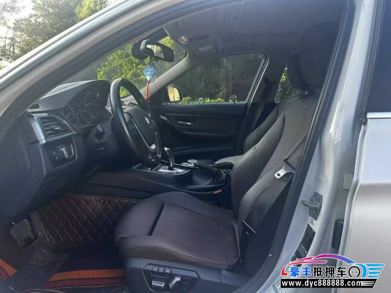 19年宝马3系轿车抵押车出售