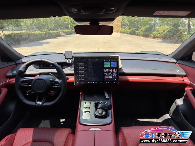 25年小米SU7轿车抵押车出售