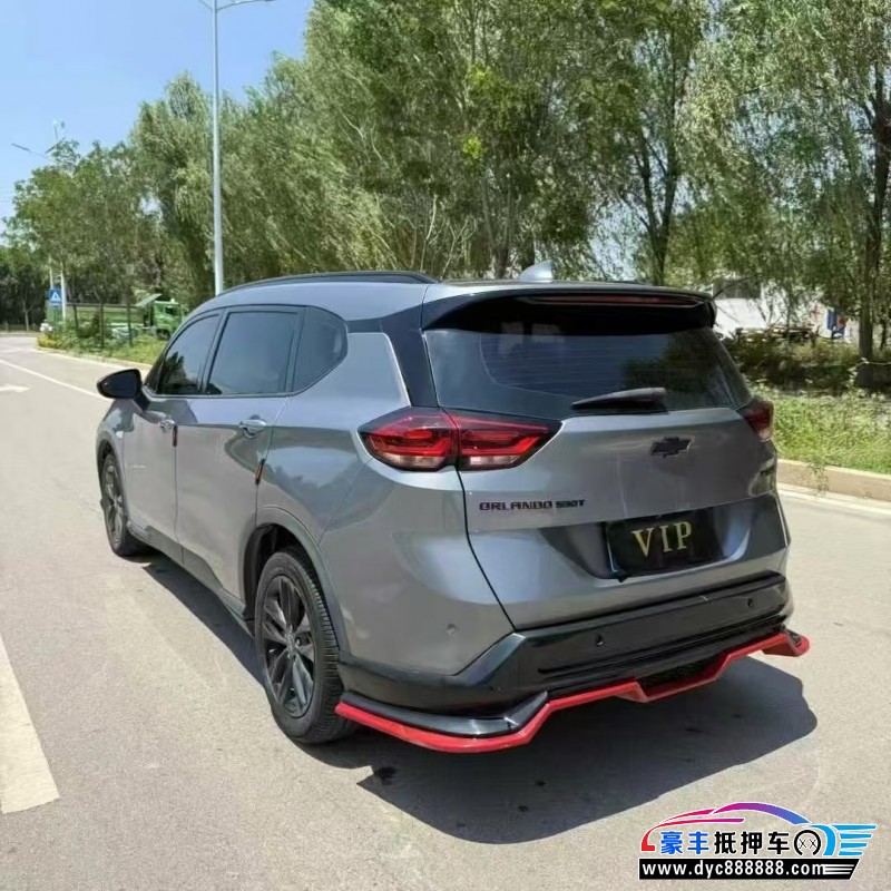 20年雪佛兰沃兰多轿车抵押车出售