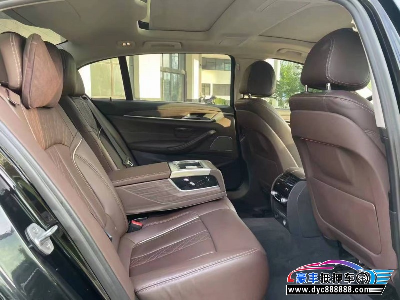 18年宝马5系轿车抵押车出售