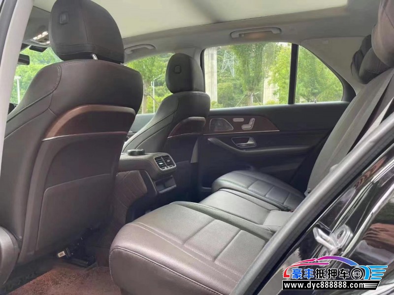 21年奔驰GLE轿车抵押车出售