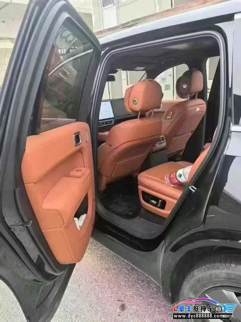 23年理想L9轿车抵押车出售