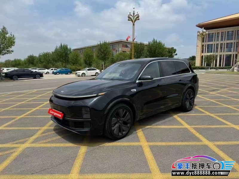 24年理想L9轿车抵押车出售