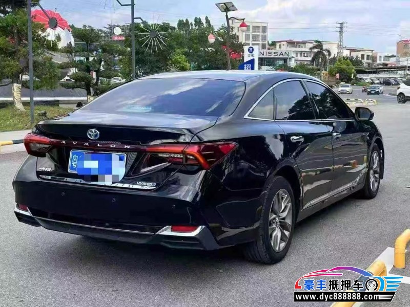 21年丰田亚洲龙轿车抵押车出售