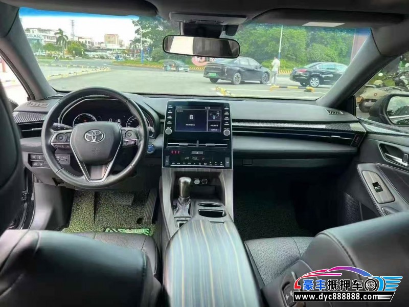 21年丰田亚洲龙轿车抵押车出售