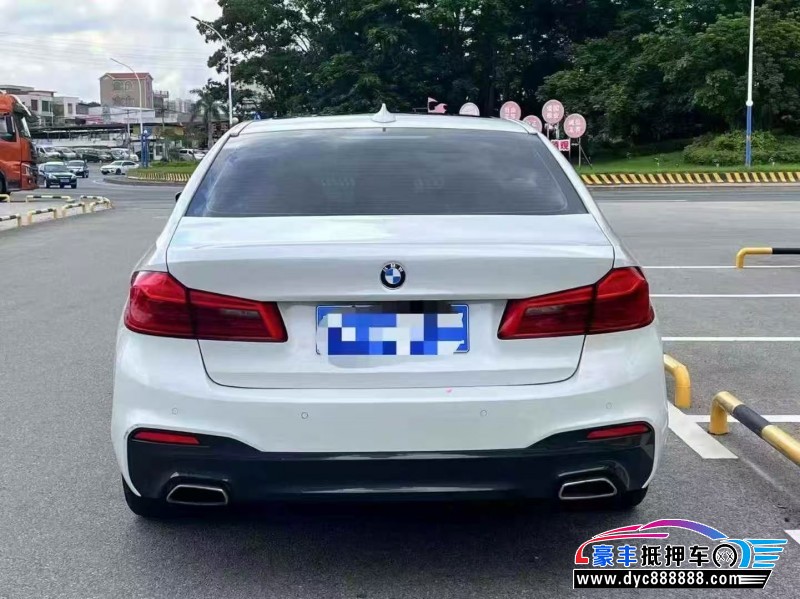 18年宝马5系轿车抵押车出售