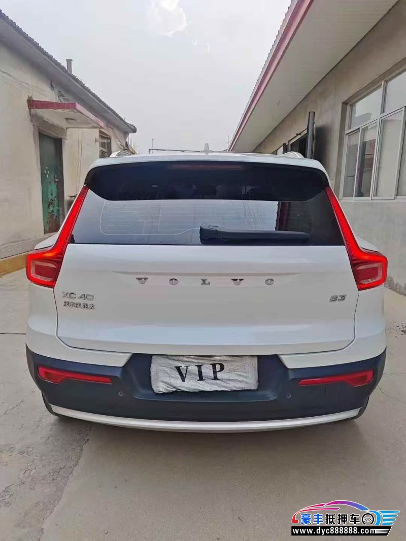 23年沃尔沃XC40轿车抵押车出售