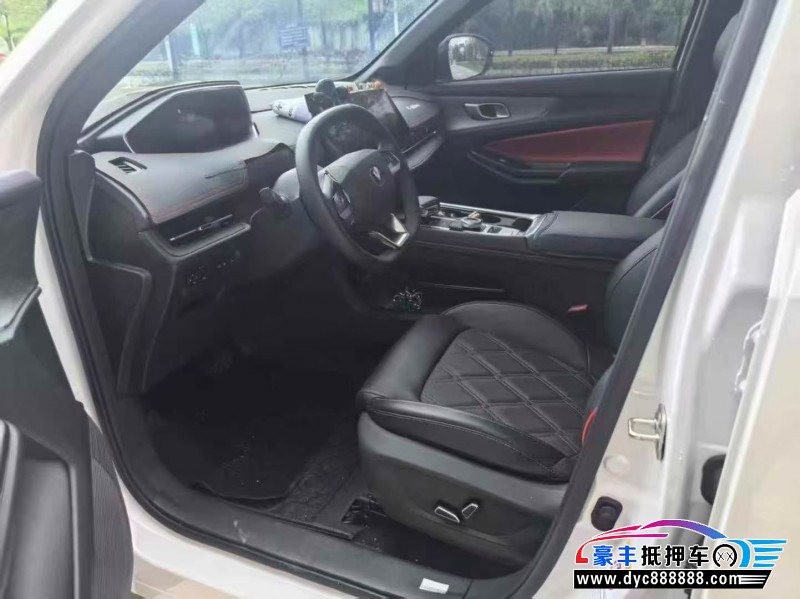 25年长安长安CS55轿车抵押车出售