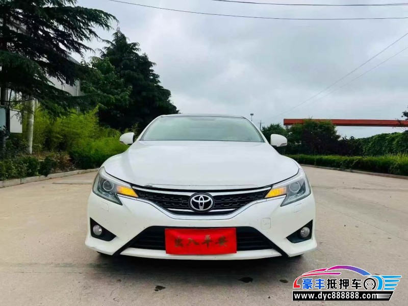 14年丰田锐志轿车抵押车出售