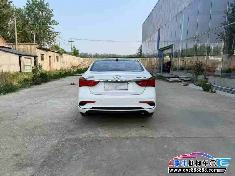 18年现代名图轿车抵押车出售